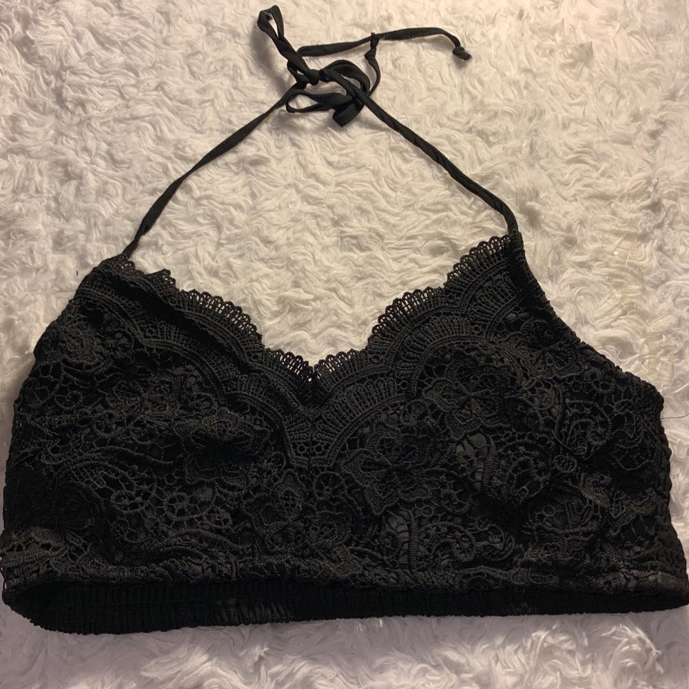 Neck-tie Crop Top